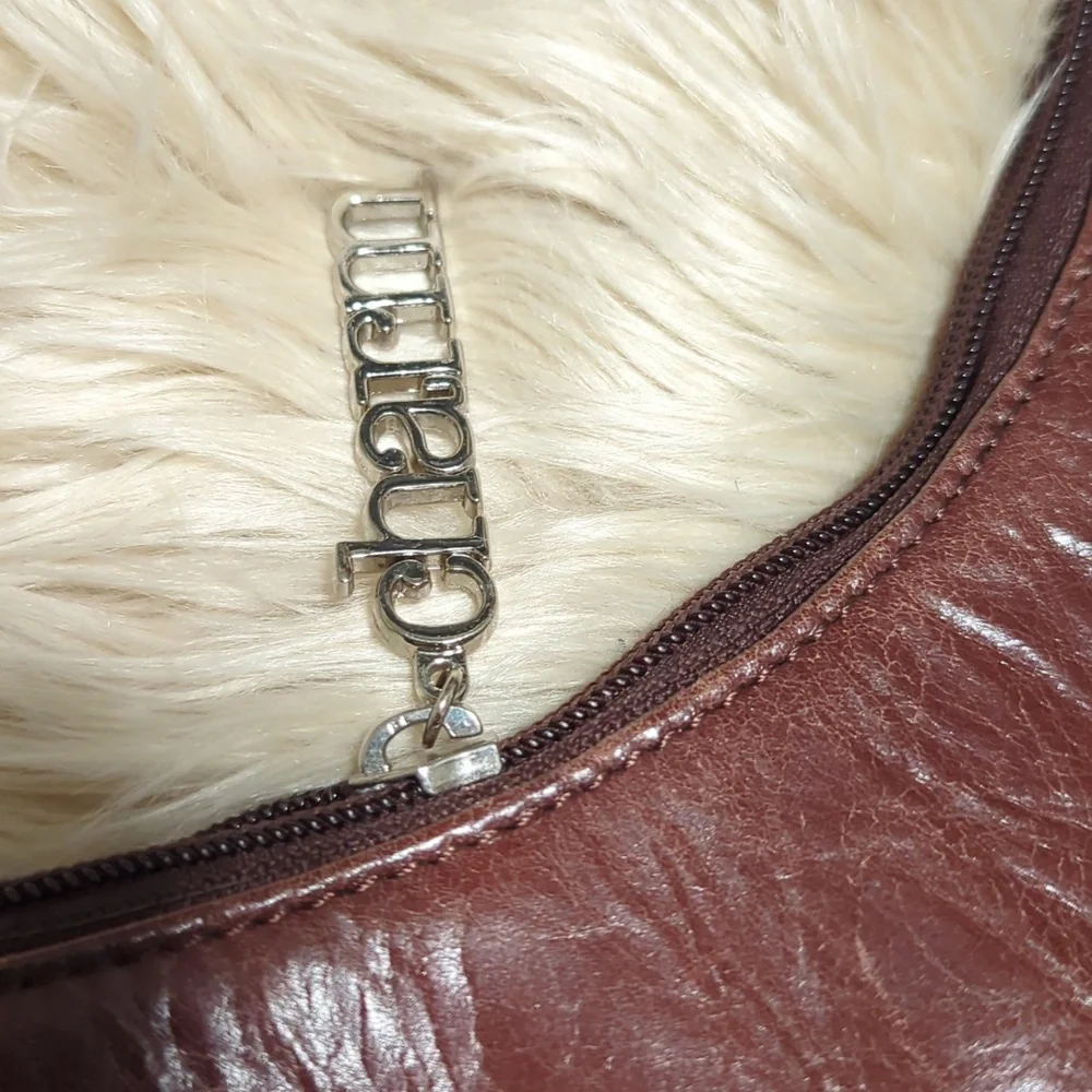 Charm and Luck brown leather shoulder bag - Picture 3 of 15